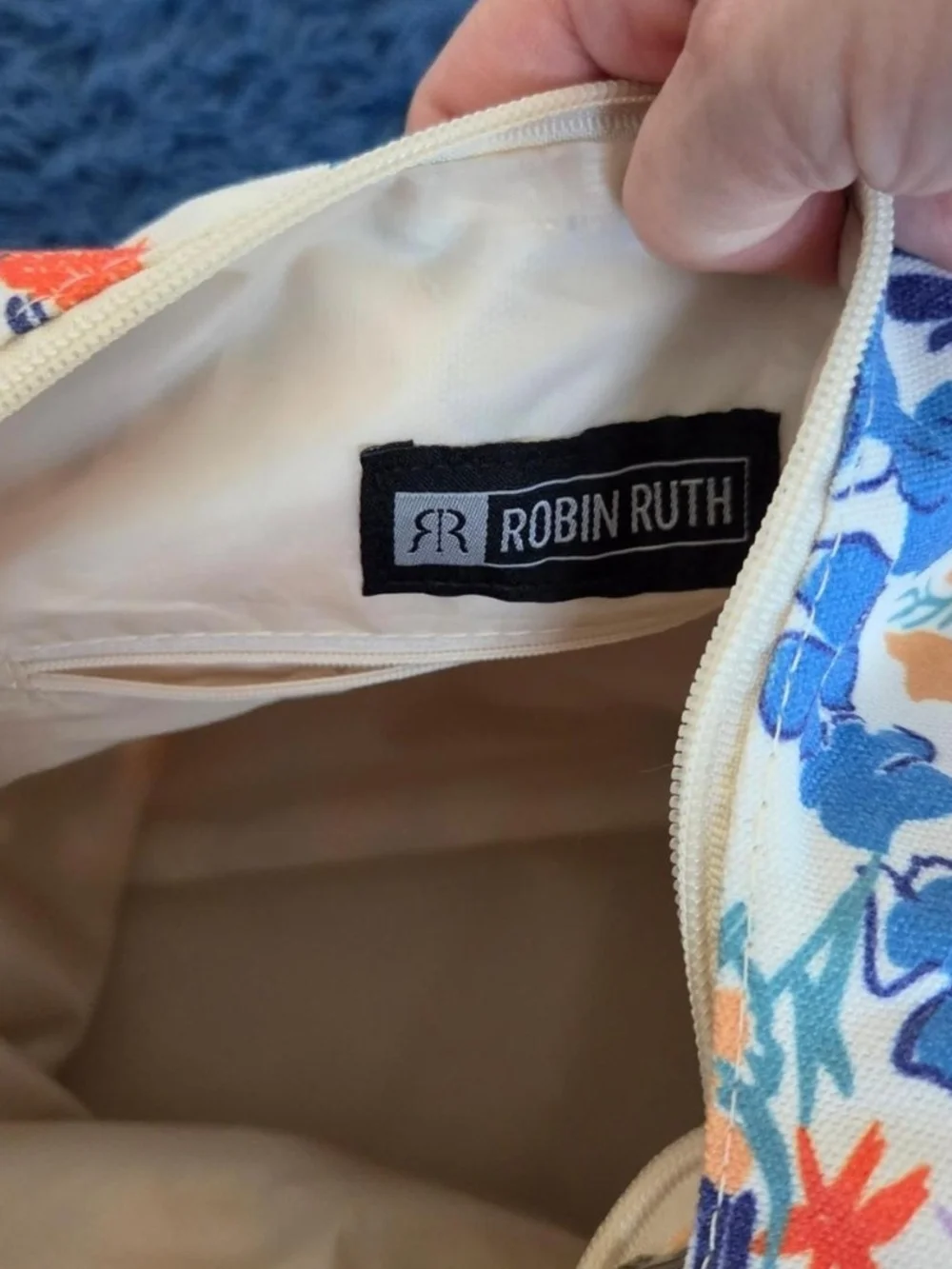 NWT Robin Ruth ~ Amsterdam Floral Hobo Shoulder Bag Travel Tote